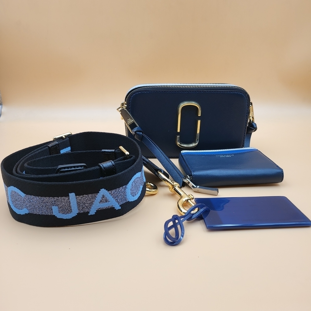 MARC JACOBS Metallic Saffiano Glitter Small Camera Bag Blue Royal..Authentic..
